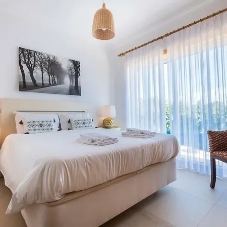 Casa de Férias Magnifica Moradia V4 *